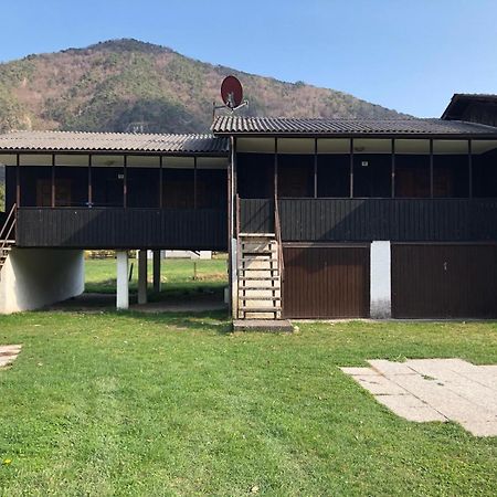 Bungalow Al Lago Val Maria-Pur エクステリア 写真